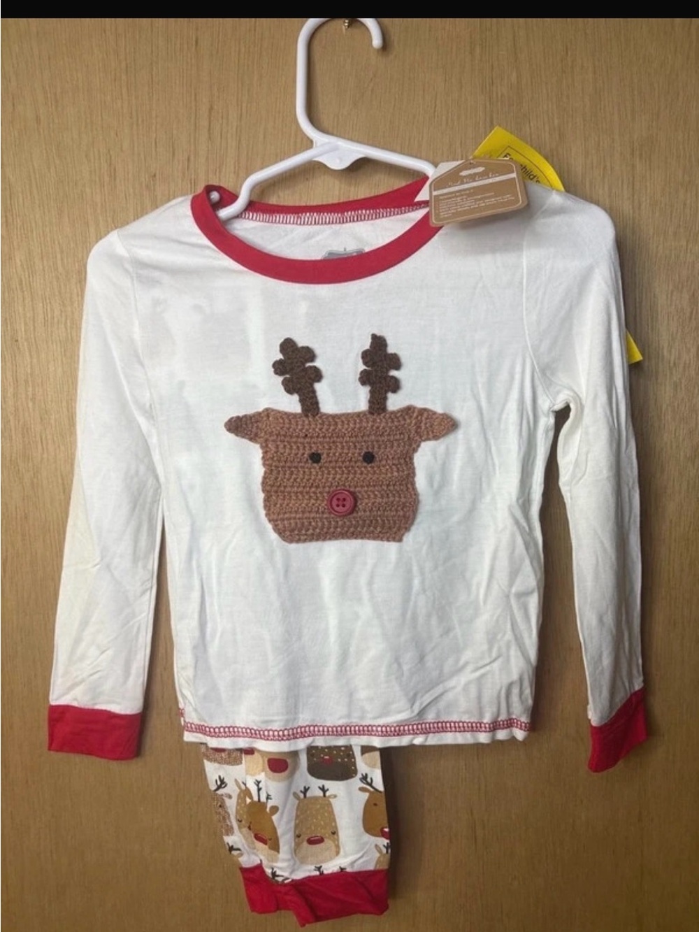 Mud Pie White Long-Sleeve Reindeer Pajama Top with Red Trim